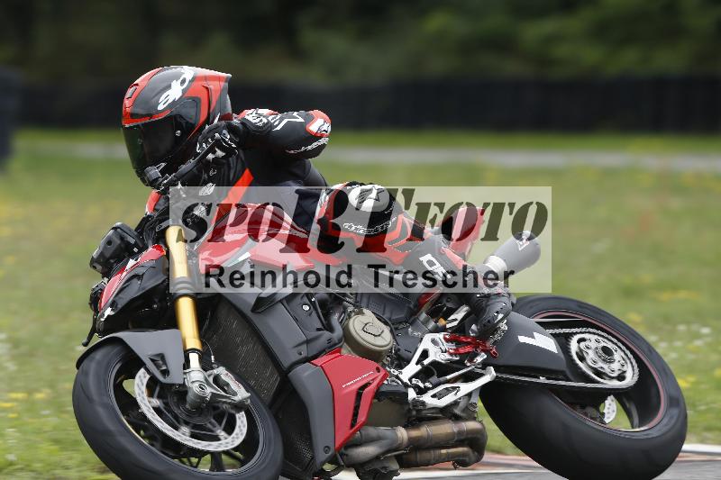 /37 28.07.2025 Dunlop Ride und Test Day ADR/Einsteiger gruen/25